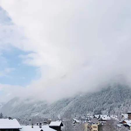 Mont Blanc 43, Vue Mont Blanc , Balcon, Parking Апартаменты Шамони