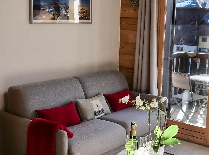 Mont Blanc 43, Vue Mont Blanc , Balcon, Parking Апартаменты *