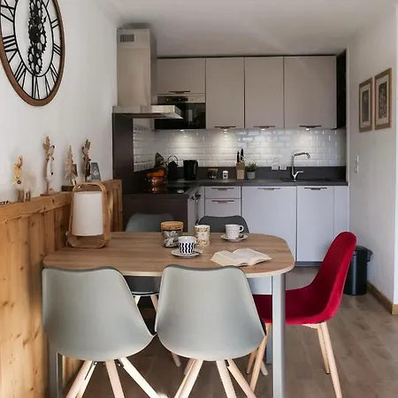 Mont Blanc 43, Vue Mont Blanc , Balcon, Parking *